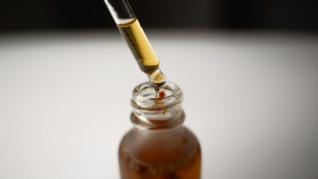 Herbal tincture ready for a product licence, the focus of NHP licence application services